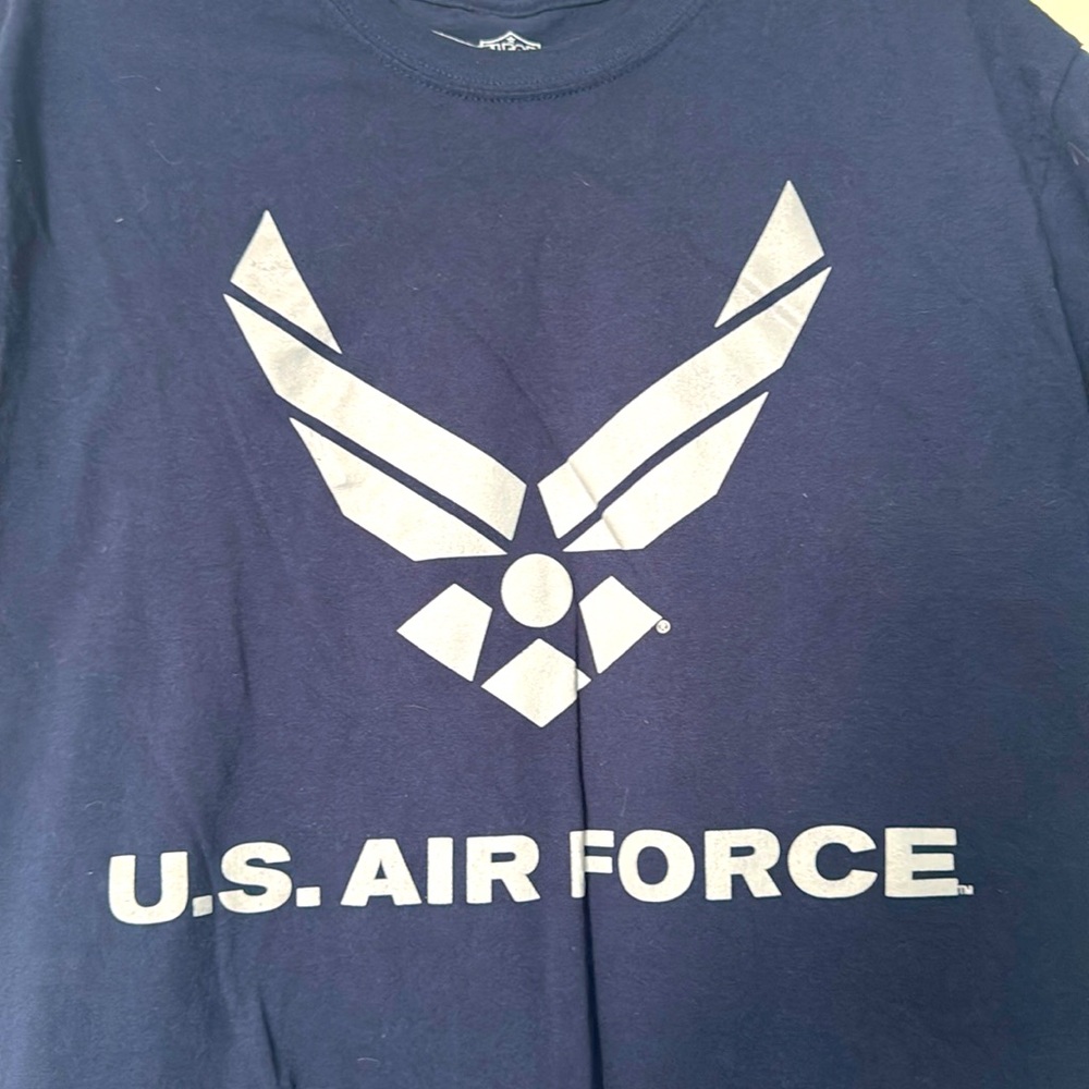 Men’s USAF (US Air Force) navy blue tee, Size: Large